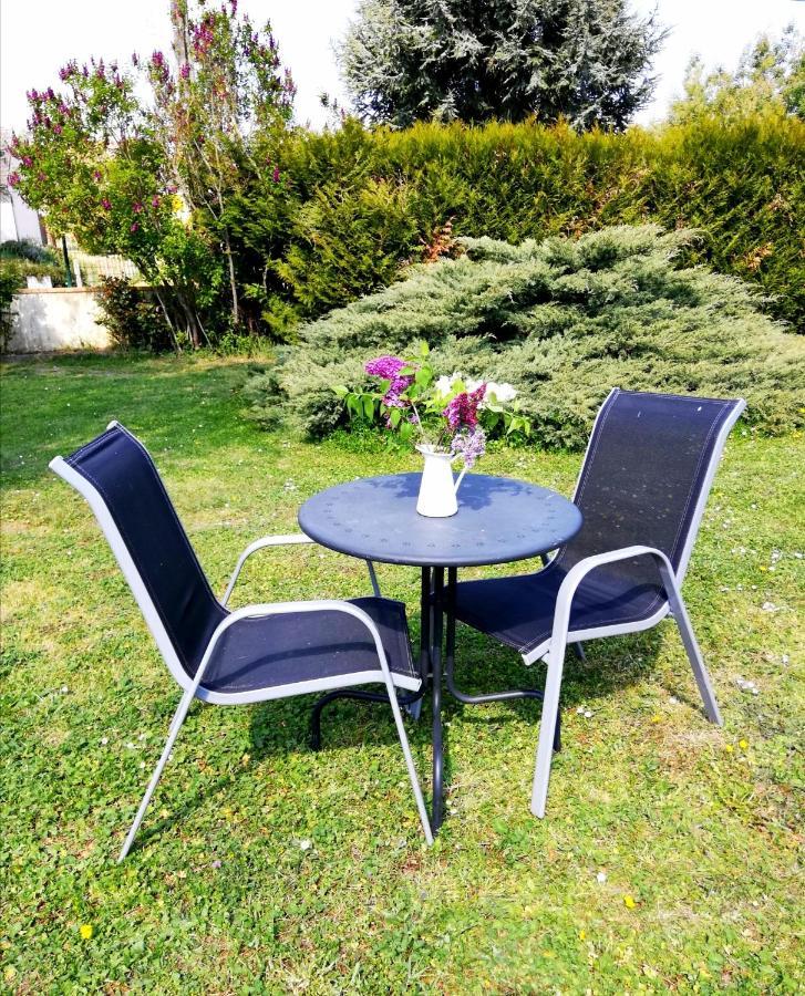 Chambre Privee Calme,Campagne,Etape,Deplacement Pro,Abri Moto Velo,Parking Vaux-sur-Vienne 外观 照片